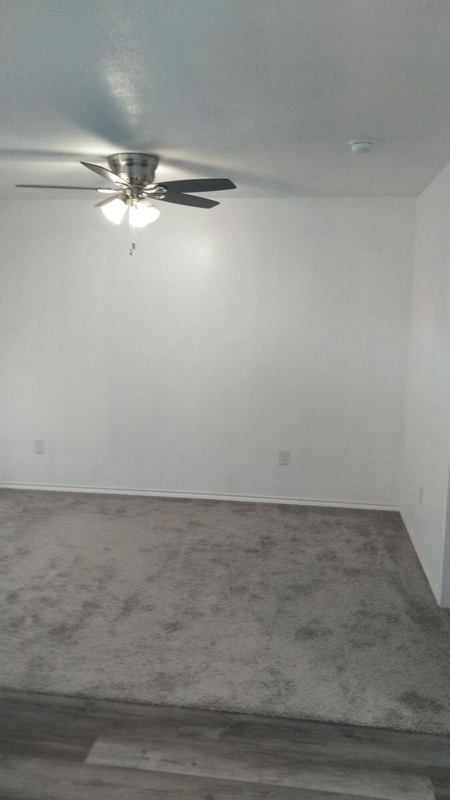 1101 14 Th St, House other with 2 bedrooms, 1 bathrooms and null parking in Abernathy TX | Image 8