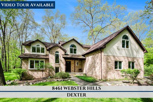 8461 Webster Hills Rd, Dexter, MI, 48130-9679 | Card Image