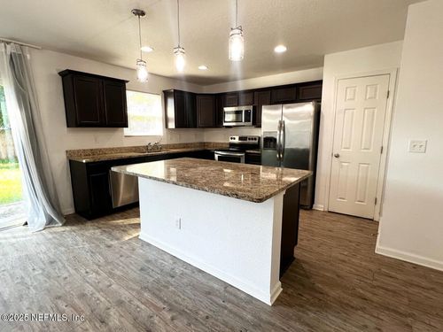 8314 Thor St, Jacksonville, FL, 32216-9253 | Card Image