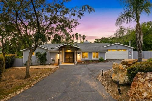 4228 Calavo Dr, La Mesa, CA, 91941 | Card Image