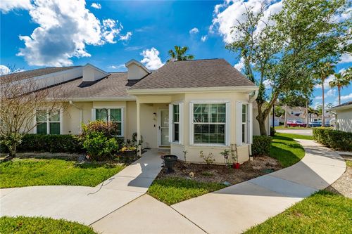 2-1901 Westminster Cir, Vero Beach, FL, 32966-8067 | Card Image