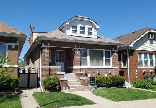 5028 W Parker Avenue, Chicago, IL, 60639 | Card Image