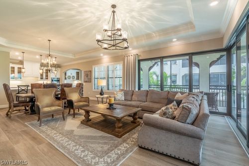 unit-102-16375 Viansa Way, NAPLES, FL, 34110-3447 | Card Image