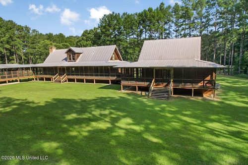 1163 John Amacker Rd, Poplarville, MS, 39470-6239 | Card Image