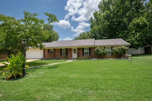 102 Christal Dr, Longview, TX, 75601 | Card Image