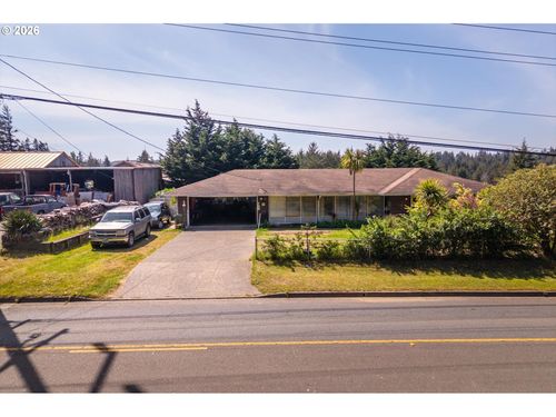 2335 Woodland Dr, CoosBay, OR, 97420 | Card Image