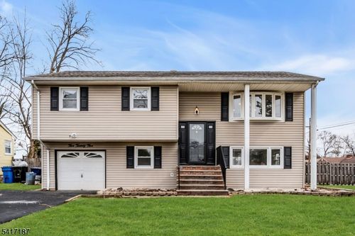 525 Trinity St, Plainfield, NJ, 07063-1415 | Card Image