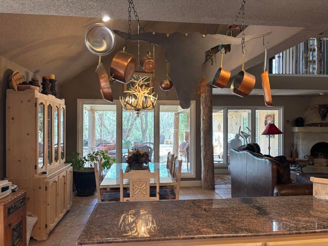 Formal dining | Image 23