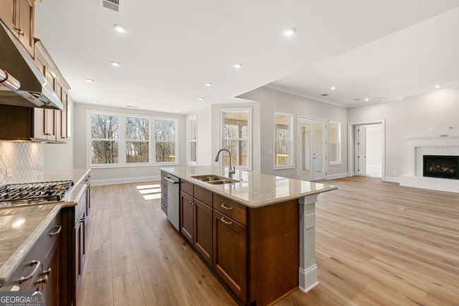 166 Sharp Trl, House other with 6 bedrooms, 6 bathrooms and null parking in Hoschton GA | Image 4
