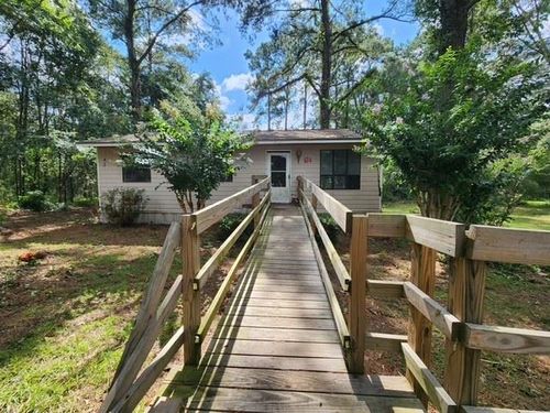 834 Clover Way, TALLAHASSEE, FL, 32312-0911 | Card Image