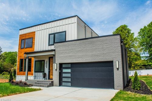 917 Passion Court, Winston Salem, NC, 27104 | Card Image