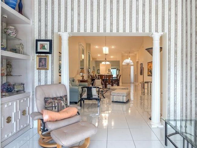 7087 Summer Tree Dr, Home with 2 bedrooms, 2 bathrooms and null parking in Boynton Beach FL | Image 35