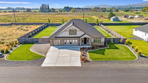 12814 Blackfoot Dr., Pasco, WA, 99301 | Card Image