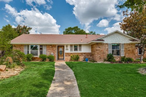 530 Parkview Ln, Richardson, TX, 75080-5116 | Card Image