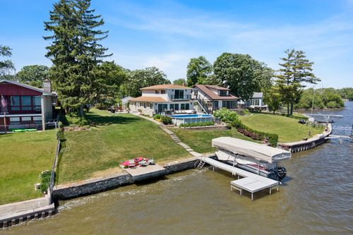 183 Riverside Island Dr, Fox Lake, IL, 60020-1212 | Card Image