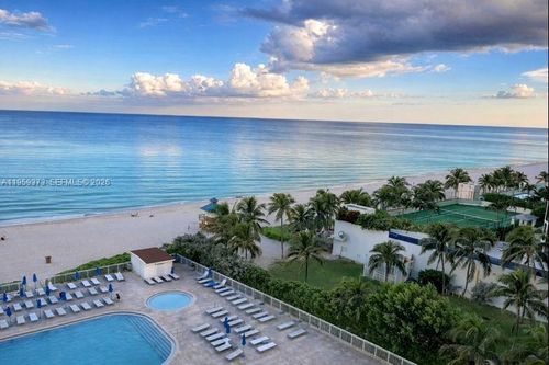 707-19201 Collins Ave, Sunny Isles Beach, FL, 33160-2202 | Card Image