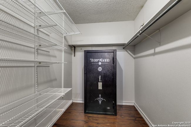 10615 Bar X Trl, House other with 3 bedrooms, 2 bathrooms and null parking in Helotes TX | Image 19