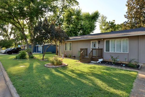 405 Lake Dr, Branson, MO, 65616-3219 | Card Image