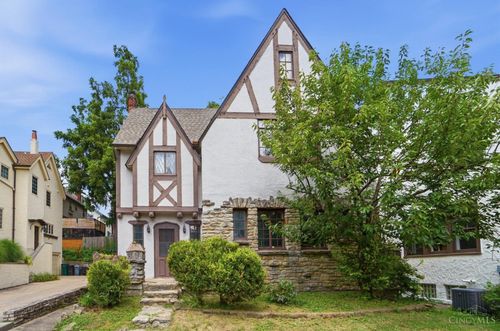 2956 Linwood Ave, Cincinnati, OH, 45208 | Card Image