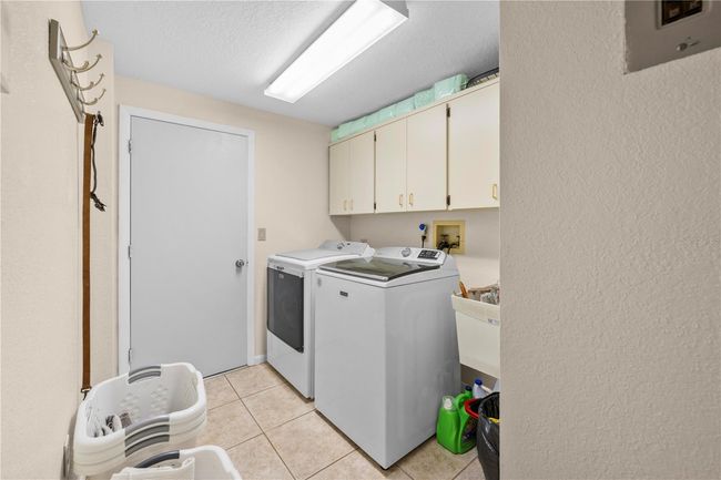 7660 Holiday Dr, House other with 4 bedrooms, 3 bathrooms and null parking in Spring Hill FL | Image 46