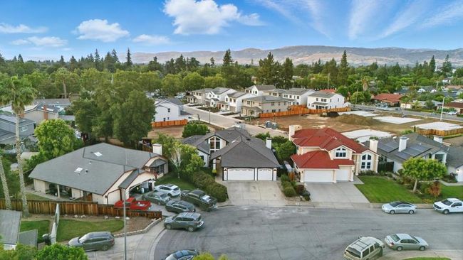 735 Georgetown Pl, House other with 4 bedrooms, 4 bathrooms and 3 parking in Gilroy CA | Image 48