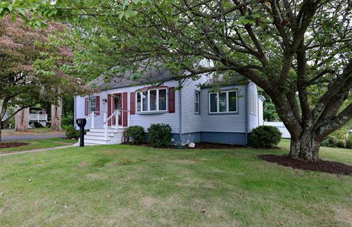 51 Underhill Rd, Milford, CT, 06460-6346 | Card Image