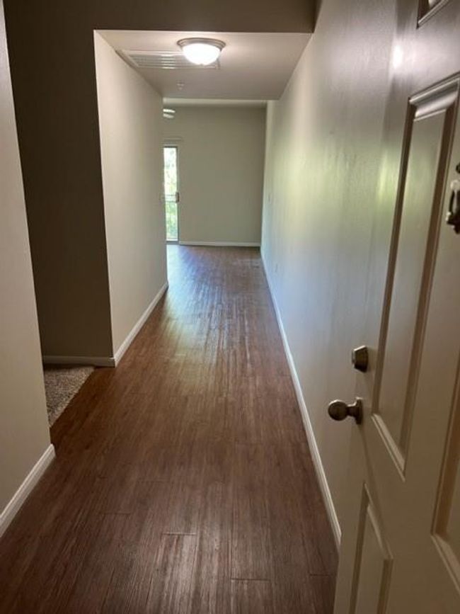 APT-206 - 1401 E 4 Th St, Condo with 1 bedrooms, 1 bathrooms and 1 parking in Austin TX | Image 8