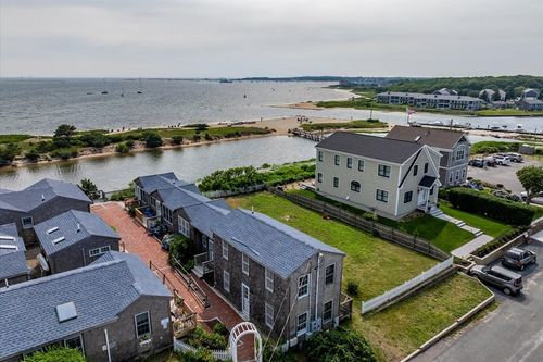10-9 Windemere Rd, West Yarmouth, MA, 02673-5700 | Card Image