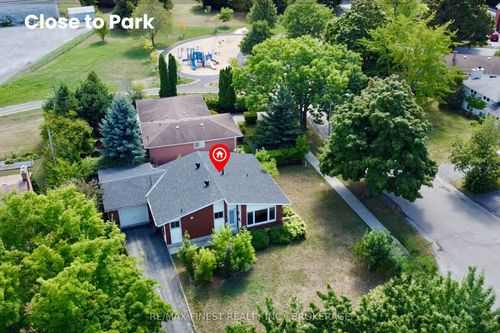 5 Michael Grass Cres, Kingston, ON, K7M2W2 | Card Image