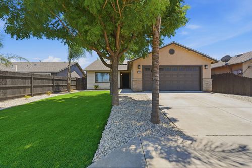 31086 Wolf St, Visalia, CA, 93291-1814 | Card Image