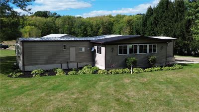 View of front of property with a front yard | Image 3