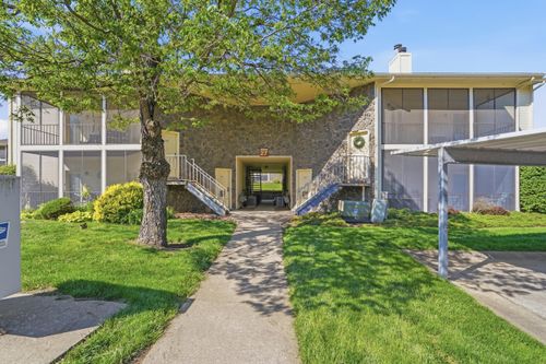 2705 Park De Ville Pl, COLUMBIA, MO, 65203-4652 | Card Image