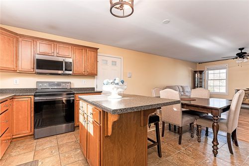 unit-2d-10 Josephine Dr, Charlestown, RI, 02813-2534 | Card Image