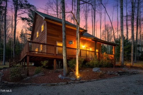 1769 Dennis Cove Rd, Hampton, TN, 37658-3929 | Card Image