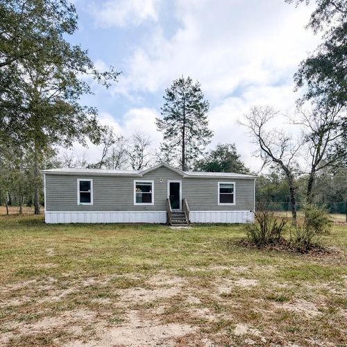 932 Se 40th Place, Melrose, FL, 32666 | Card Image