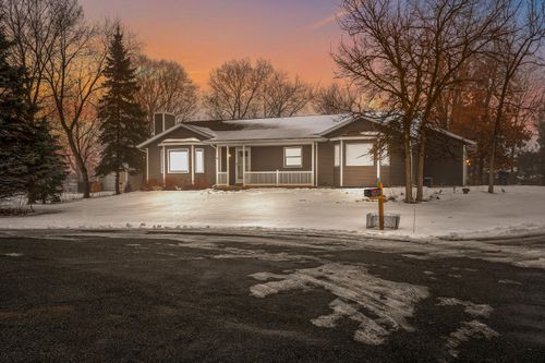 7702 Whitetail St, Holmen, WI, 54636-9431 | Card Image