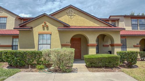 618 Briar Way Ln, St Johns, FL, 32259-6272 | Card Image