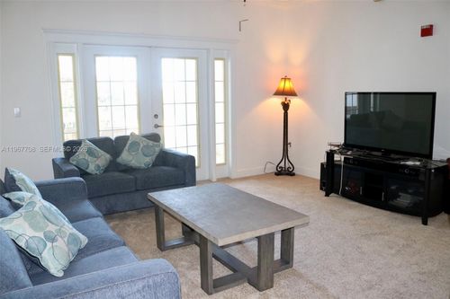 apt-202-7615 Heritage Crossing Way, REUNION, FL, 34747-3138 | Card Image