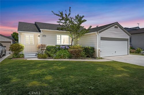 3712 Monogram Ave, Long Beach, CA, 90808-2426 | Card Image