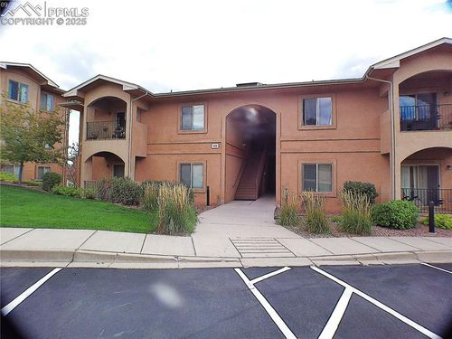 unit-202-1510 Little Bear Creek Pt, Colorado Springs, CO, 80904-6822 | Card Image