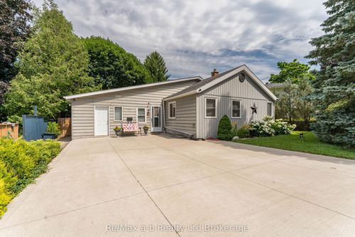 67 Cambridge St, Ingersoll, ON, N5C1P8 | Card Image