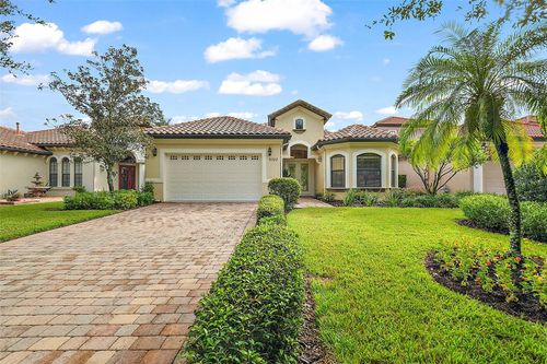 9323 San Jose Blvd, HOWEY IN THE HILLS, FL, 34737-5011 | Card Image
