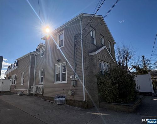 282 Harding Ave, Teaneck, NJ, 07666-6412 | Card Image