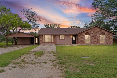 650 W Austin Road, Luling, TX, 78648 | Card Image
