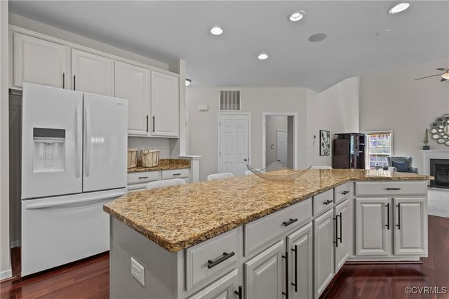 5804 Bottomley Pl, House other with 5 bedrooms, 4 bathrooms and null parking in Glen Allen VA | Image 11