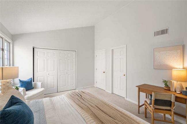 844 Bullocks Point Ave, Condo with 2 bedrooms, 3 bathrooms and 1 parking in Riverside RI | Image 13