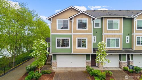 3401 31st Dr, Everett, WA, 98201-4954 | Card Image