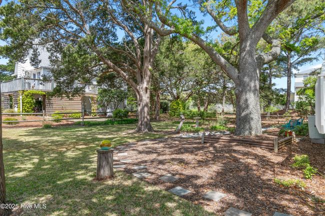 301 22 Nd Pl E, House other with 3 bedrooms, 3 bathrooms and 1 parking in Oak Island NC | Image 13