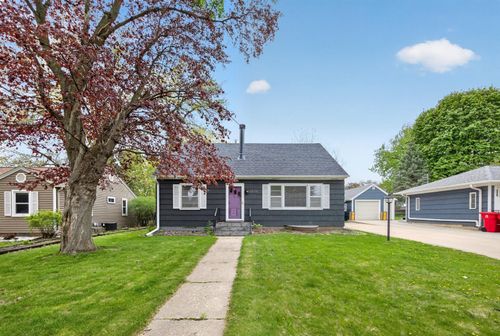 1211 9th Ave Nw, Rochester, MN, 55901-6747 | Card Image