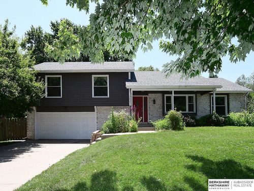 7821 Lake St, Lincoln, NE, 68506-3130 | Card Image